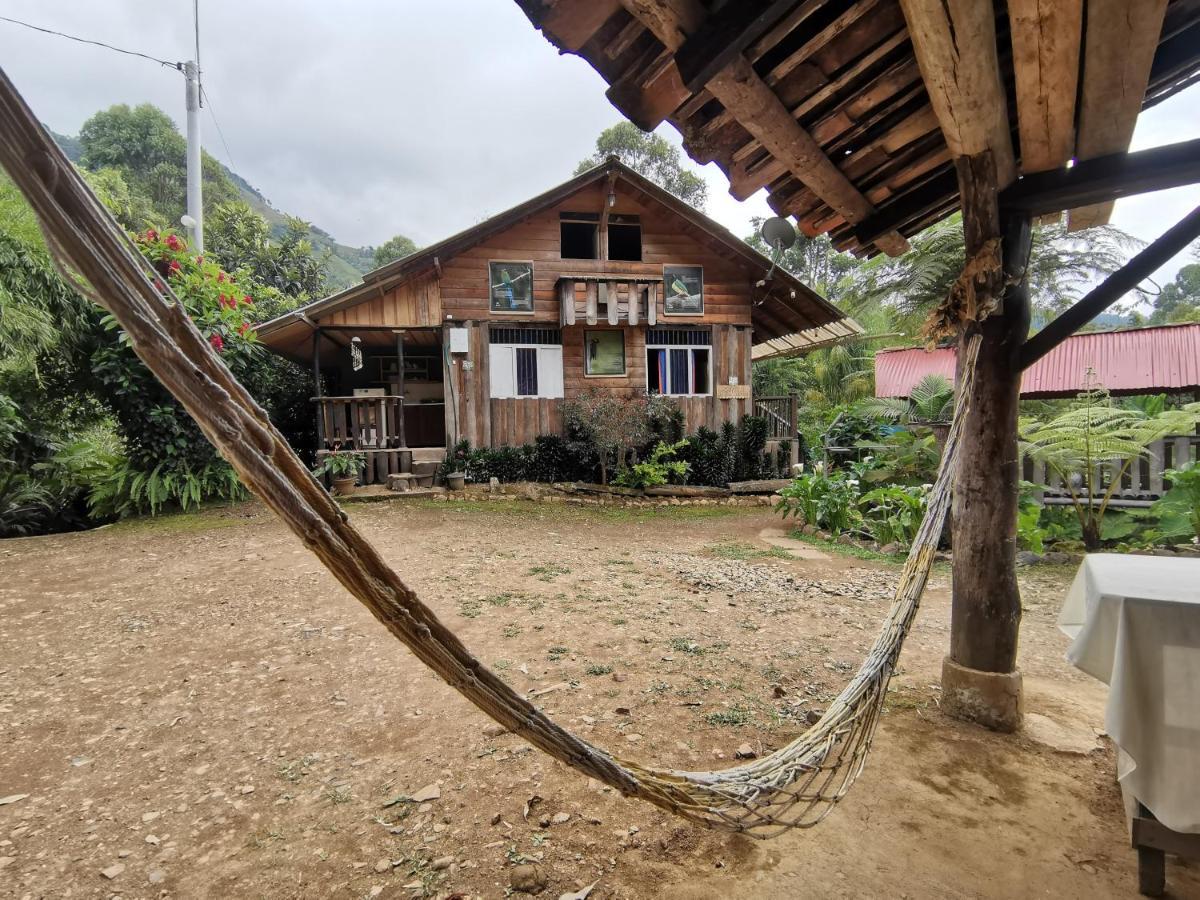 Cabana La Isla Jardín Exterior foto
